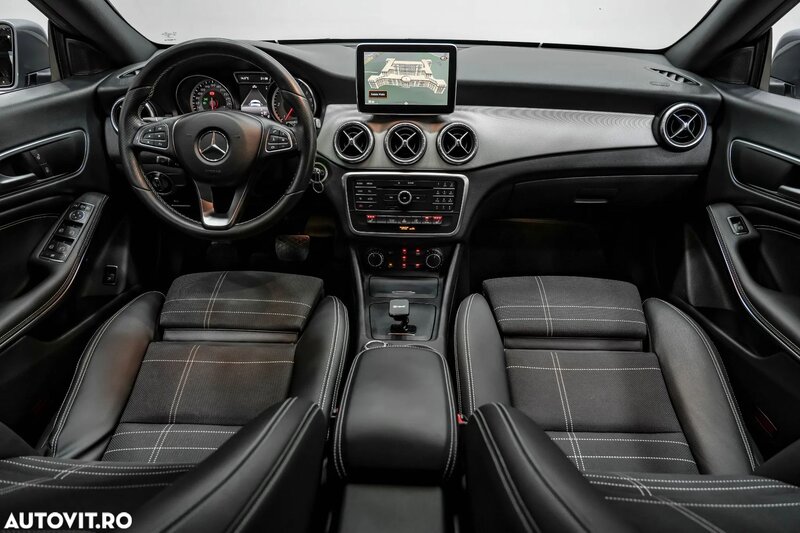 Mercedes-Benz CLA 220